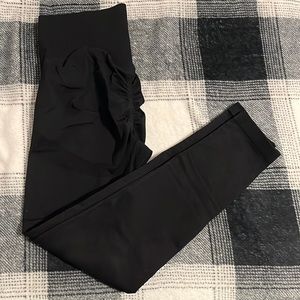 Hamada compression leggings with booty bump